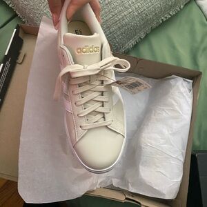 Adidas Women's Cream Sneakers